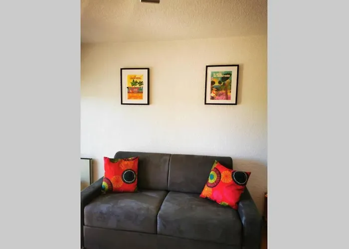 Apartman La Cigale En *