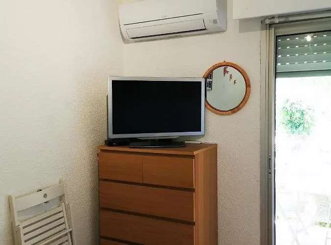 La Cigale En Appartement Le Lavandou